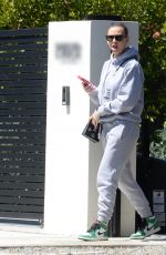 LALA KENT Arrives aan Interview in Culver City 04/04/2024