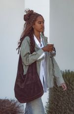 MALIA OBAMA Out for Coffee Before Acting Class in Culver City 04/04/2024