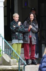 MICHELLE WILLIAMS and JENNY SLATE on the Set of Dying for Sex in Brooklyn 04/18/2024