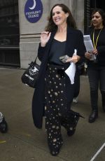 MOLLY SHANNON on the Set of Only Murders in the Building in New York 04/12/2024
