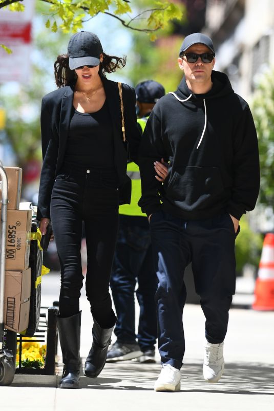 NATALIE KUCKENBURG Out for a Romantic Walk in New York 04/23/2024