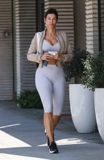 NICOLE MURPHY Out for Lunch in Beverly Hills 04/23/2024