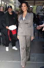 OLIVIA MUNN Leaves Kelly Clarkson Show in New York 04/22/2024