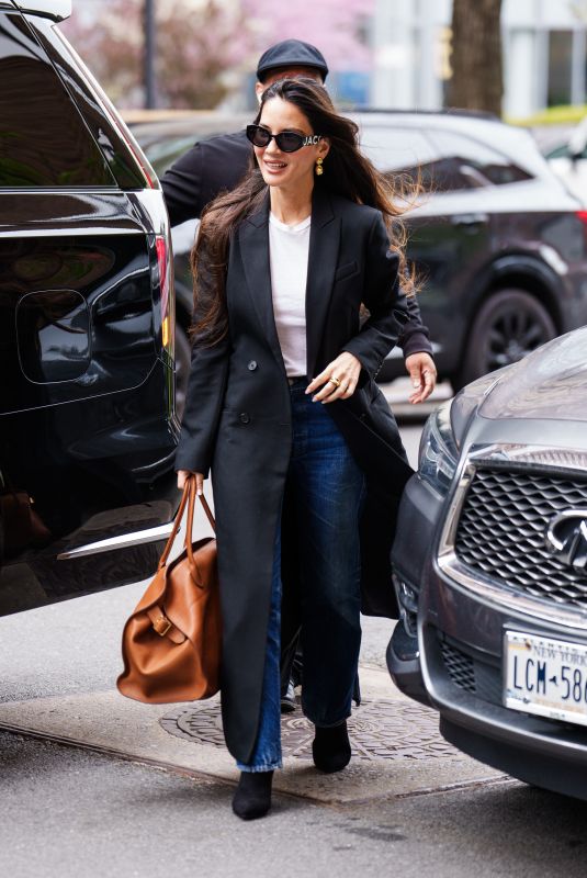 OLIVIA MUNN Out and About in New York 04/21/2024