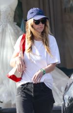 OLIVIA WILDE Shopping at a Toy Store in Studio City 04/07/2024