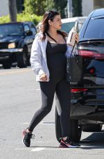 Pregnant JENNA DEWAN Out and About in Santa Monica 04/02/2024