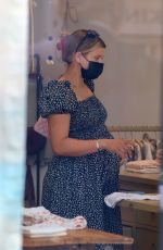 Pregnant SOFIA RICHIE Shopping for Baby Clothes in Beverly Hills 04/10/2024