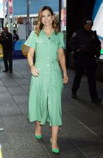 REBECCA JARVIS Arrives at Good Morning America in New York 04/09/2024