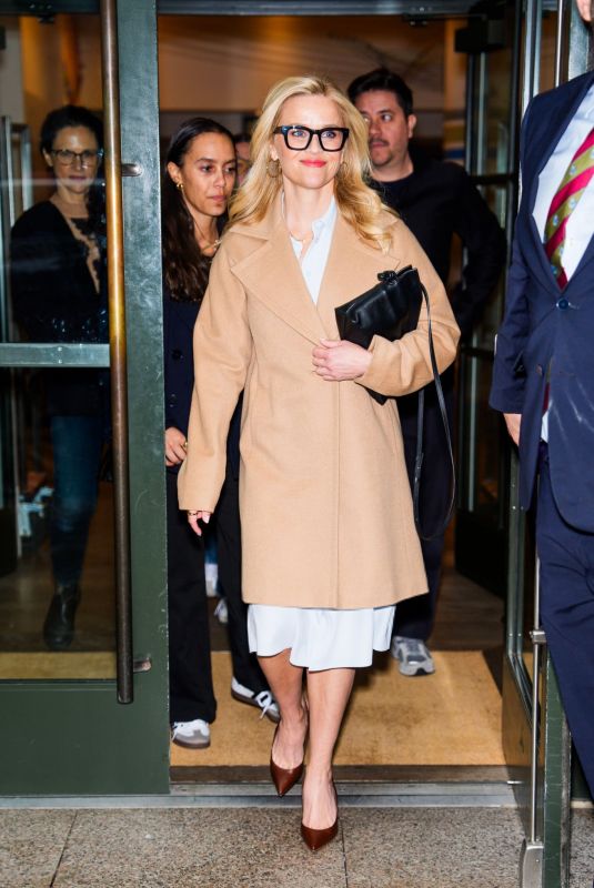 REESE WITHERSPOON Out and About in New York 04/11/2024