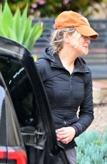 RENEE ZELLWEGER Taking Her Dogs to Vet 04/13/2024