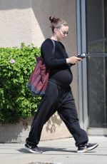 ROONEY MARA Leaves Early Morning Ballet Class in Los Angeles 04/17/2024
