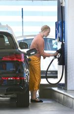 RUMER WILLIS at a Gas Station in West Hollywood 04/02/2024