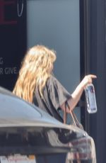 SABRINA CARPENTER Arrives at a Dance Studio in Hollywood 04/02/2024