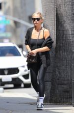 SARAH MICHELLE GELLAR Heading to a Gym in Los Angeles 04/26/2024