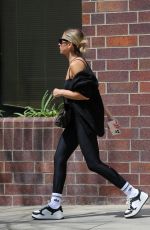 SARAH MICHELLE GELLAR Leaves Workout at a Gym in Los Angeles 04/26/2024