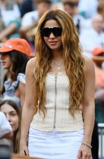 SHAKIRA at Men