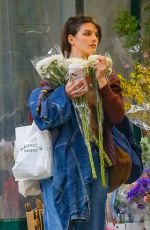 SURI CRUISE Out Shopping Flowers on Her 18th Birthday in New York 04/18/2024
