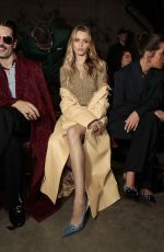 ABBEY LEE KERSHAW at Gucci Cruise 2025 Fashion Show at Tate Modern in London 05/13/2024