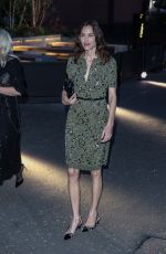 ALEXA CHUNG Arrives at Gucci Cruise 2025 Fashion Show at Tate Modern in London 05/13/2024