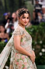 ALIA BHATT at Met Gala Celebrating Sleeping Beauties: Reawakening Fashion in New York 05/06/2024