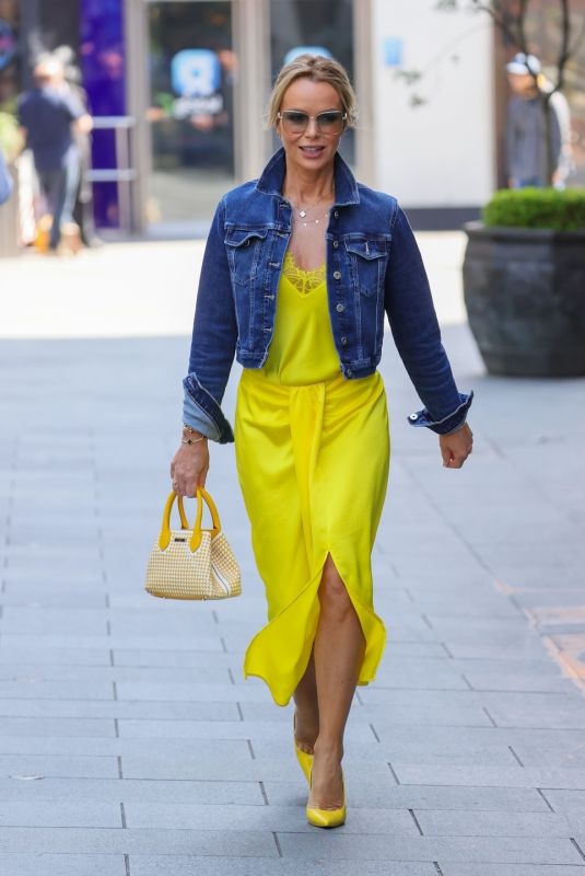 AMANDA HOLDEN Leaves Heart Radio Studios in London 05/09/2024