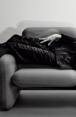 ANNE HATHAWAY for V Magazine, China Summer 2024