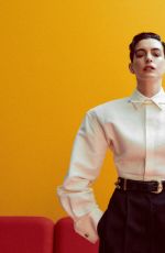 ANNE HATHAWAY for V Magazine, China Summer 2024