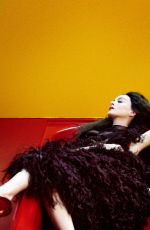 ANNE HATHAWAY for V Magazine, China Summer 2024