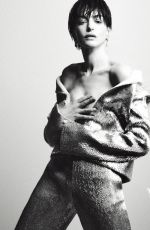 ANNE HATHAWAY for V Magazine, China Summer 2024