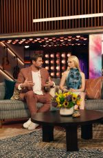 ANYA TAYLOR-JOY and Chris Hemsworth at Kelly Clarkson Show 05/24/2024