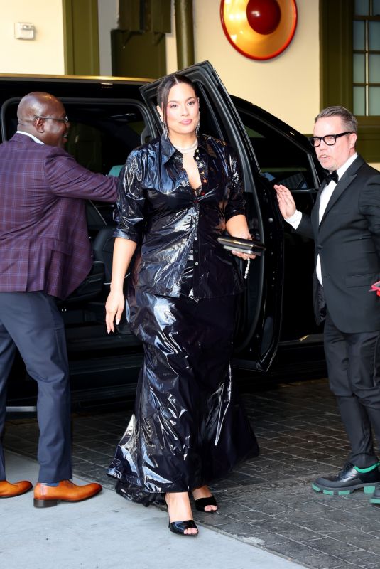 ASHLEY GRAHAM Arrives at King