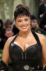 ASHLEY GRAHAM at Met Gala Celebrating Sleeping Beauties: Reawakening Fashion in New York 05/06/2024