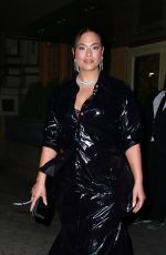 ASHLEY GRAHAM Leaves Kings Trust Event at Casa Cipriani in New York 05/02/2024