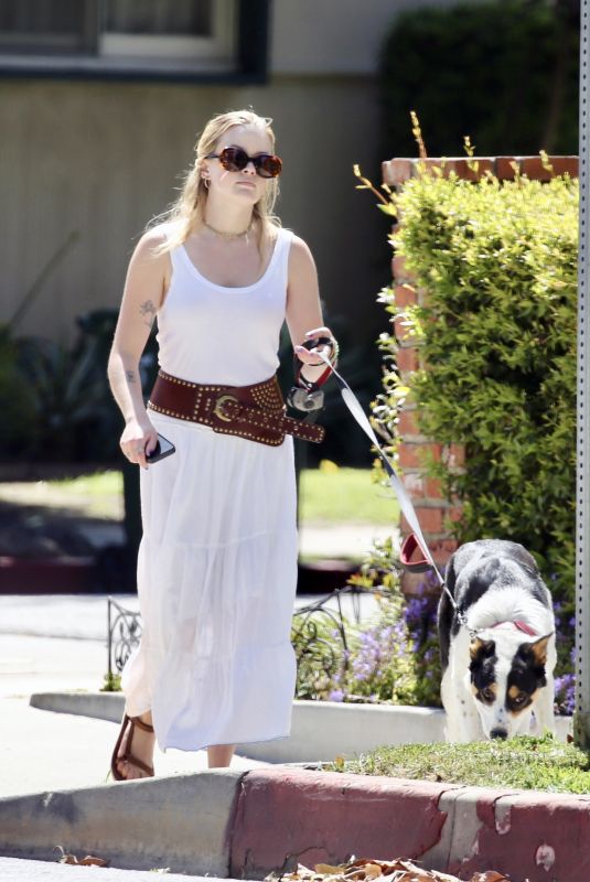 AVA PHILLIPPEE Out with Her Dog in Los Angeles 05/08/2024