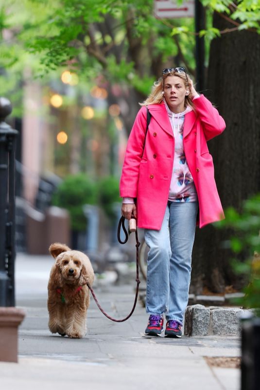 BUSY PHILIPPS Out with Her Dog in West Village 05/08/2024
