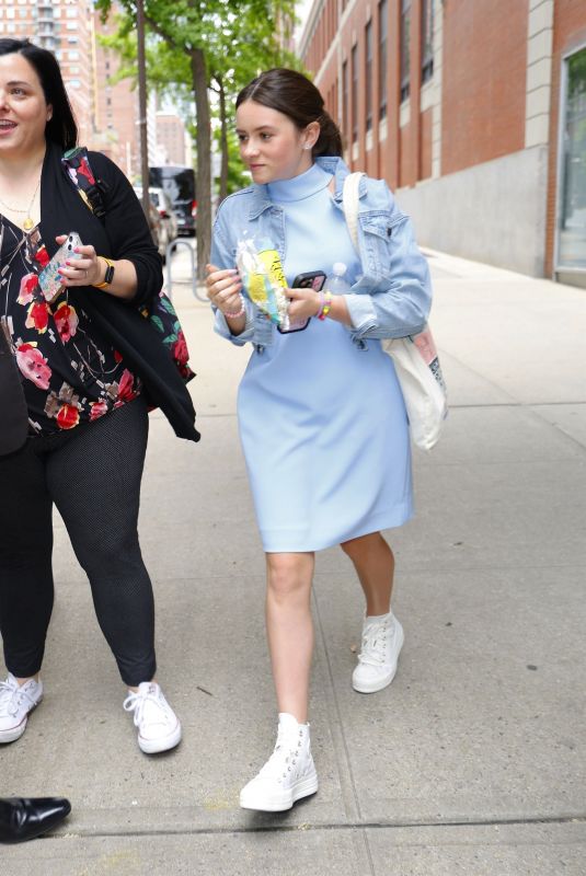 CAILEY FLEMING Leaves Drew Barrymore Show in New York 05/09/2024