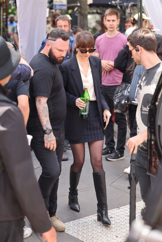 DAKOTA JOHNSON on the Set of Materialists in New York 05/28/2024