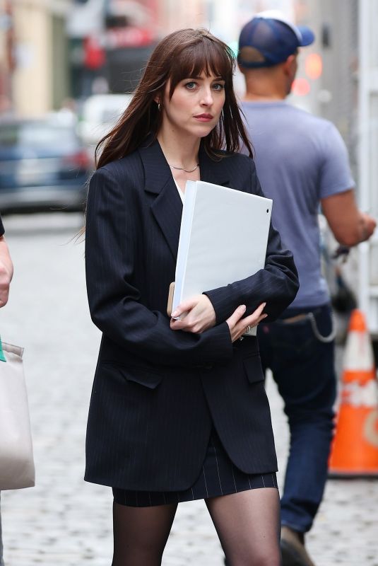 DAKOTA JOHNSON on the Set of The Materialists in New York 05/16/2024
