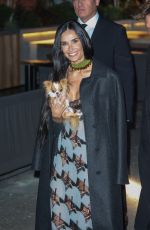 DEMI MOORE Arrives at Gucci Cruise 2025 Fashion Show at Tate Modern in London 05/13/2024
