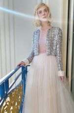 ELLE FANNING - L