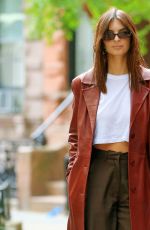 EMILY RATAJKOWSKI Out for Breakfast in New York 05/17/2024
