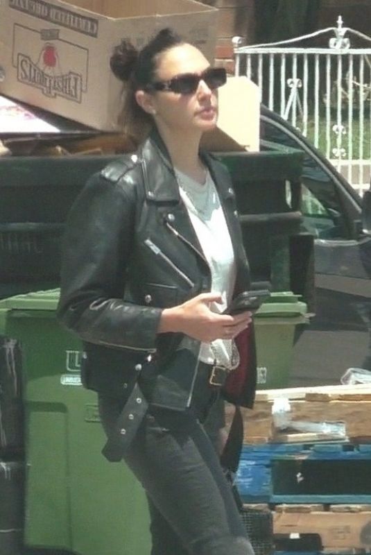 GAL GADOT Out for Lunch in Los Angeles 05/29/2024