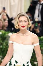 GIGI HADID at Met Gala Celebrating Sleeping Beauties: Reawakening Fashion in New York 05/06/2024