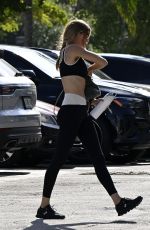 GISELE BUNDCHEN Arrives at a Gym in Miami 05/08/2024