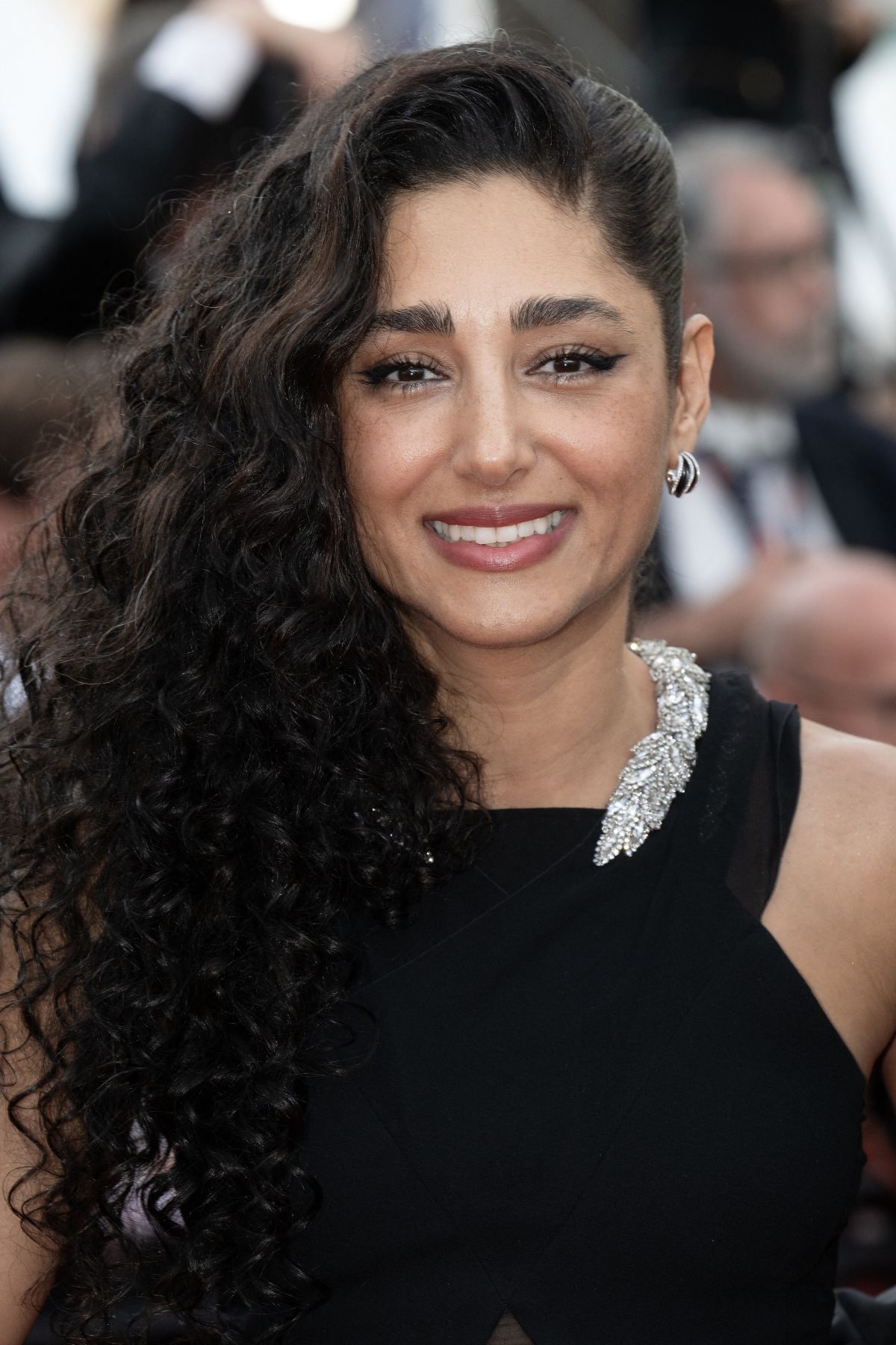golshifteh-farahani-at-the-most-precious-of-cargoes-premiere-at-77th