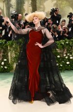 GWENDOLIN CHRISTIE at Met Gala Celebrating Sleeping Beauties: Reawakening Fashion in New York 05/06/2024