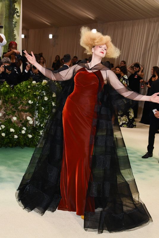 GWENDOLIN CHRISTIE at Met Gala Celebrating Sleeping Beauties: Reawakening Fashion in New York 05/06/2024