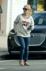 HEIDI  MONTAG Out and About in Los Angeles 04/30/2024