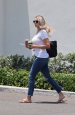 JASMINE HARTIN Out for Smoothie in Grace Bay 05/16/2024