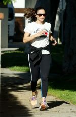 JENNIFER GARNER Out for Morning Jog in Brentwood 05/09/2024